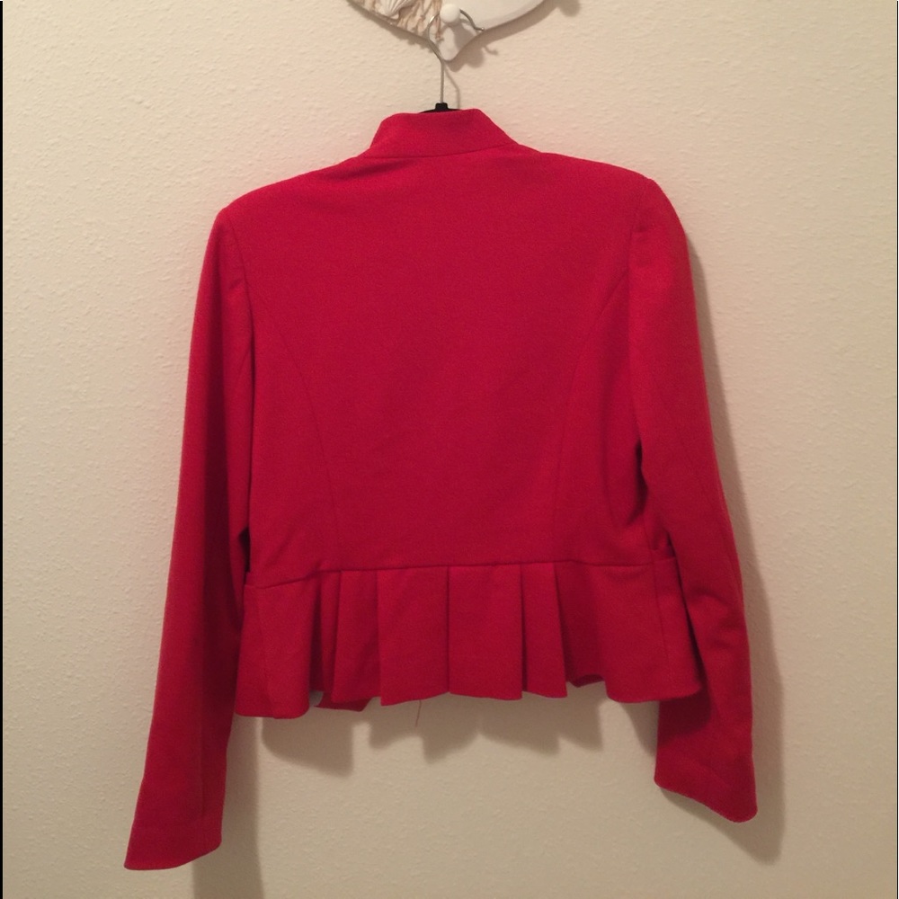 Red blazer - Picture 2 of 3